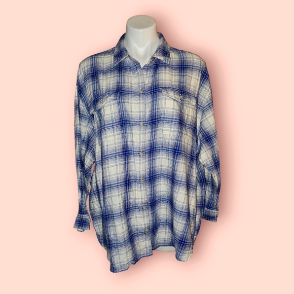 Old Navy Button Down Shirt - Picture 1 of 2